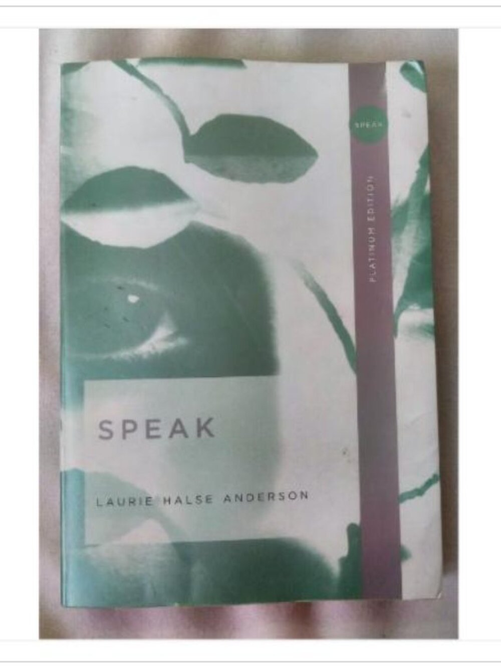 Speak Laurie Halse Anderson 2006 Platinum Edition Book Vintage Novel Read